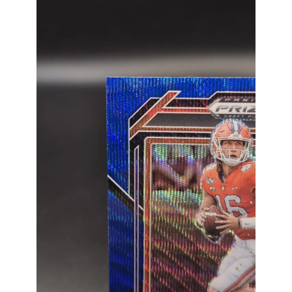 2023 Panini Prizm Draft Picks Trevor Lawrence #96 Blue Wave Prizm /249 Jaguars